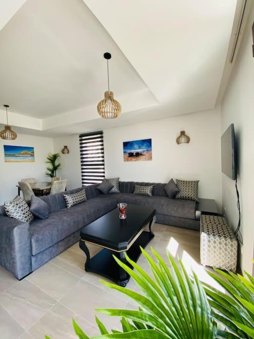 Luxurious Golf & Sea View Beach Apartment With Pool Access - Tamourrit, Taghazout Bay Exteriör bild